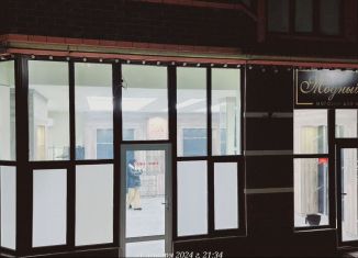 Продается торговая площадь, 60 м2, Избербаш, улица Маяковского, 111Б