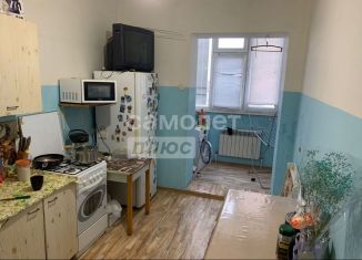 Продам 3-ком. квартиру, 72.2 м2, Астраханская область, улица Куликова, 77к3