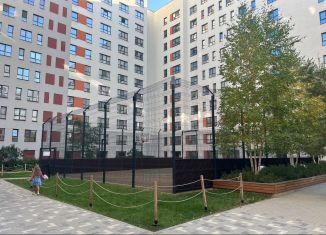 Продажа 2-комнатной квартиры, 63.3 м2, Екатеринбург, Мраморская улица, 13