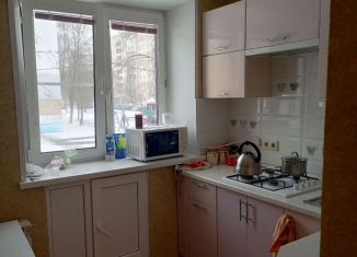 Сдам 2-ком. квартиру, 45 м2, Московская область, улица Победы, 11к2