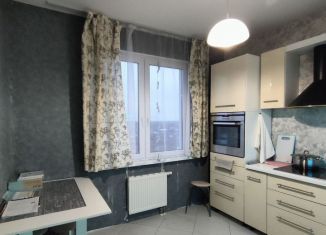 Сдается в аренду 3-ком. квартира, 80 м2, Санкт-Петербург, Муринская дорога, 14к3