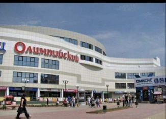 Продаю торговую площадь, 266.6 м2, Курск, улица Дзержинского, 25