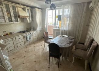 Трехкомнатная квартира на продажу, 1116 м2, Анапа, улица Омелькова, 20к8