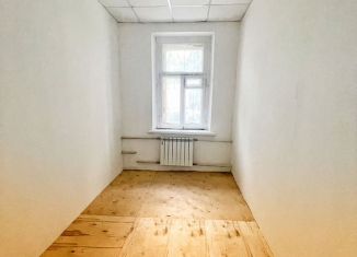 Продам трехкомнатную квартиру, 72 м2, Москва, улица Чаплыгина, 8с1, ЦАО