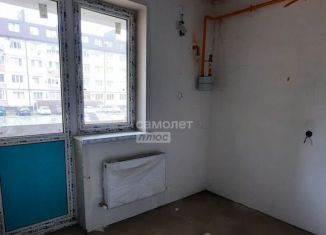 Продам 1-ком. квартиру, 34 м2, Краснодарский край, улица Кириченко, 7