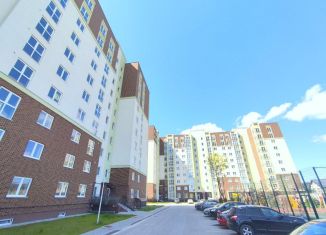 Продажа 3-комнатной квартиры, 83.9 м2, Калининград, Старокаменная улица, 3Б