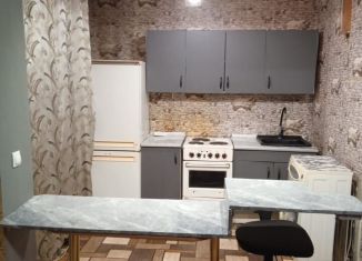 Сдается 1-ком. квартира, 31 м2, Бийск, улица Вали Максимовой, 9