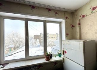 Продажа комнаты, 13.3 м2, Саяногорск, микрорайон Ленинградский, 23