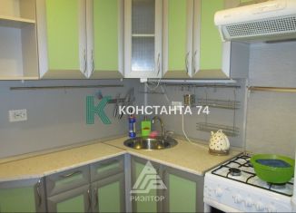 Продаю 1-комнатную квартиру, 31 м2, Челябинск, улица Володарского, 17, Центральный район