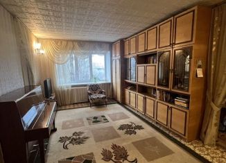 3-комнатная квартира на продажу, 50.5 м2, Волгоград, проспект Маршала Жукова, 95