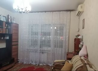 Продается 2-ком. квартира, 42 м2, Волгоград, проспект Маршала Жукова, 175