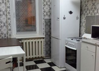 Сдам 2-комнатную квартиру, 58 м2, Стерлитамак, улица Караная Муратова, 5