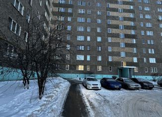 Продается 3-комнатная квартира, 54 м2, Ижевск, улица Баранова, 58