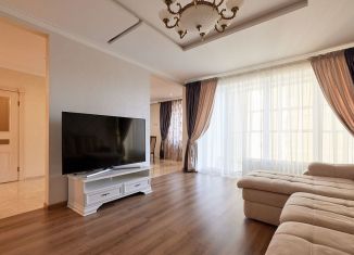 Продается 3-ком. квартира, 118 м2, Татарстан, улица Курашова, 20