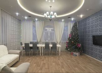 Сдаю в аренду дом, 250 м2, Ижевск, улица Смирнова, 38