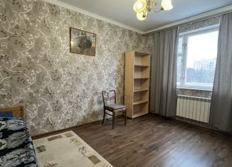 Сдаю 2-ком. квартиру, 53 м2, Москва, метро Домодедовская, улица Маршала Захарова, 10к1