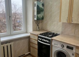 Продам 2-ком. квартиру, 44 м2, Каменск-Шахтинский, Красная улица