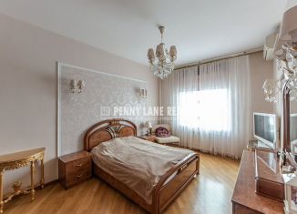 Аренда 2-ком. квартиры, 70 м2, Москва, улица Лавочкина, 40/49