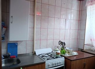 2-комнатная квартира в аренду, 45 м2, Салават, улица Ленина, 8