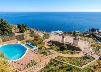 Продам дом, 558 м2, поселок Семидворье, улица имени Профессора Свиргуненко, 11