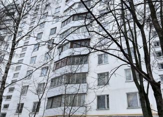 Продаю 3-комнатную квартиру, 62.3 м2, Москва, улица Рогова, 2, метро Октябрьское поле