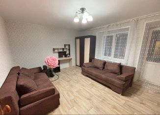 Трехкомнатная квартира в аренду, 75 м2, Тула, улица Вильямса, 26А